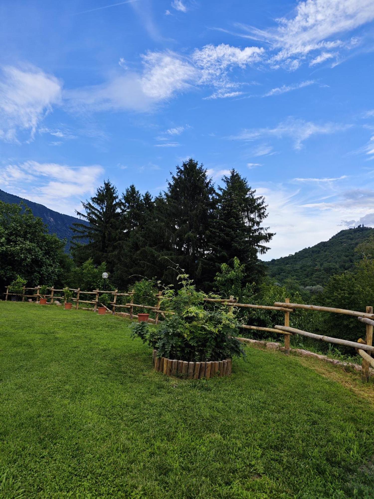 Apartament Casa Relax Laveno-Mombello Zewnętrze zdjęcie